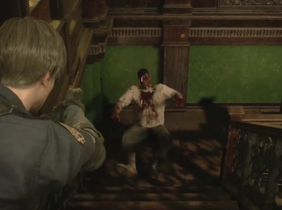 Leon Shooting the Zombie